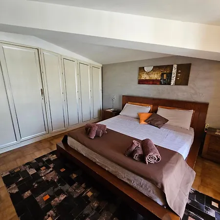 Angel's House Bianco